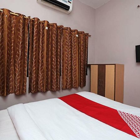 Oyo 6274 Hotel Janaki Residency Puri Exterior photo