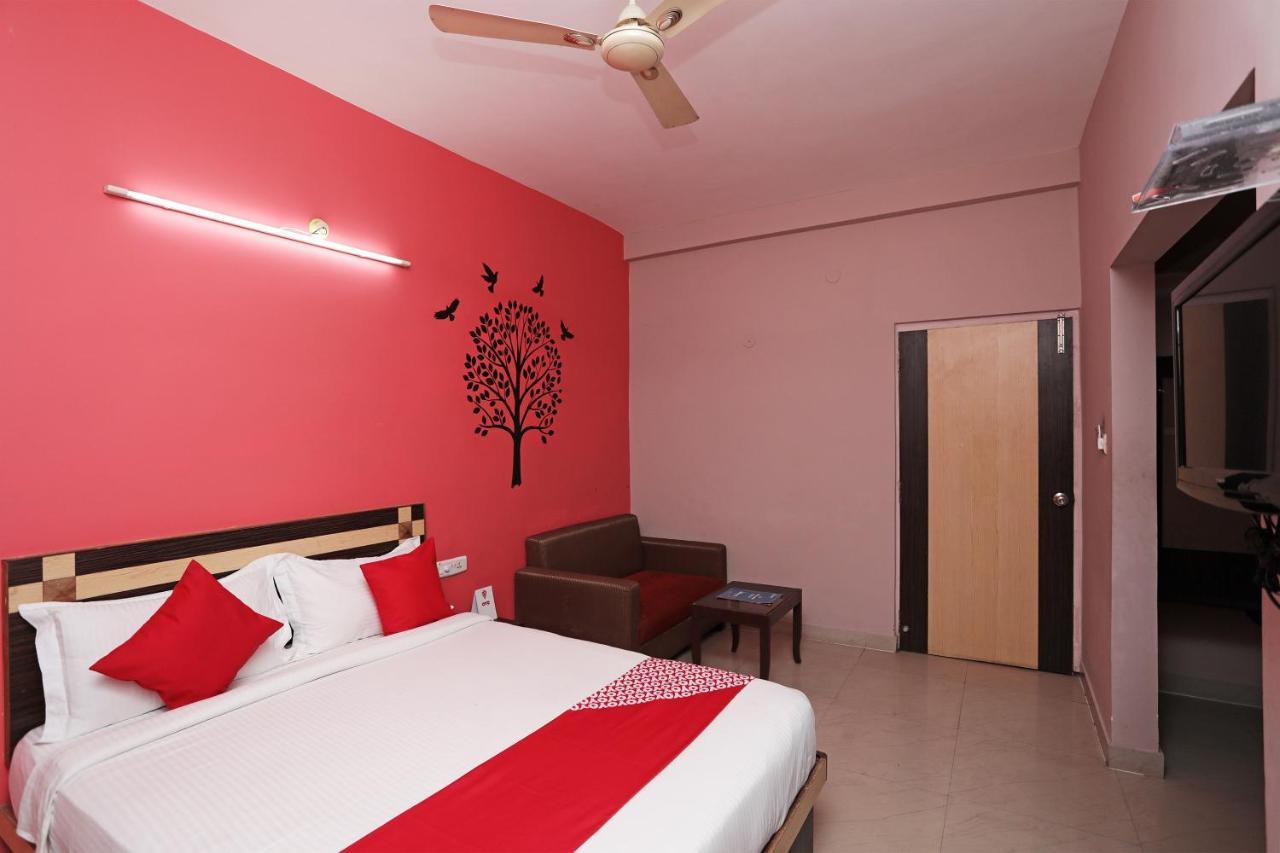 Oyo 6274 Hotel Janaki Residency Puri Exterior photo