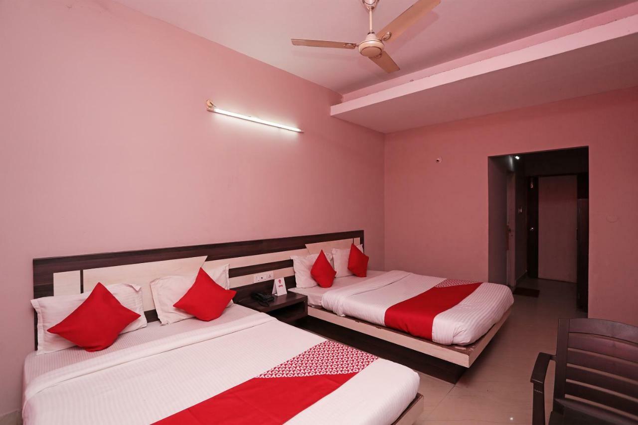 Oyo 6274 Hotel Janaki Residency Puri Exterior photo