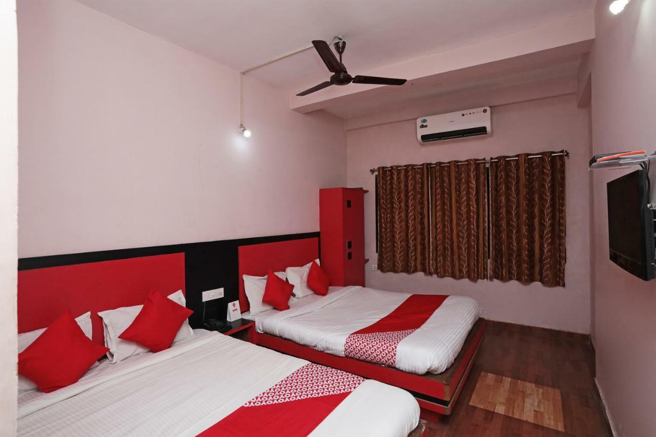Oyo 6274 Hotel Janaki Residency Puri Exterior photo